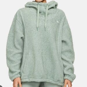 Nike Therma-FIT Women's Pullover Hoodie